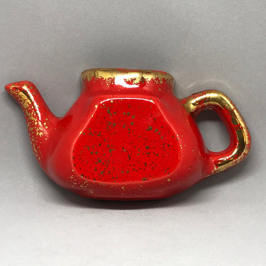 Red Teapot Wall Pocket